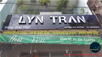 Bảng hiệu shop thời trang LYN TRAN (154 Ông ích đường - Đà Nẵng)